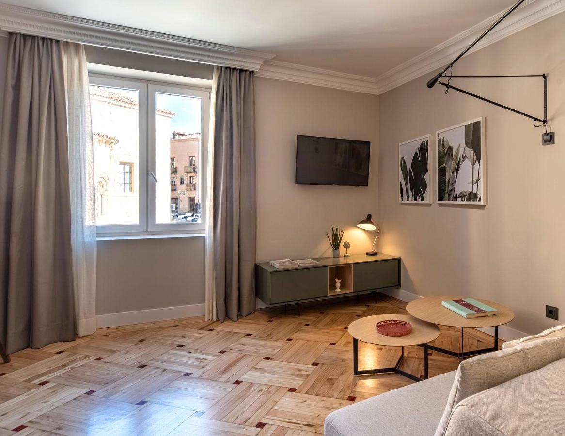 Real By Recordis Apartment *